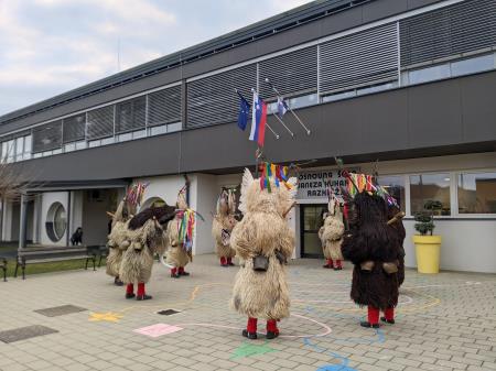 Občino Razkrižje obiskali kurenti 8
